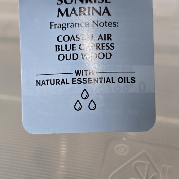 White barn bath body works wallflower refills 3 saltwater crisp morning Nwt - Picture 4 of 4